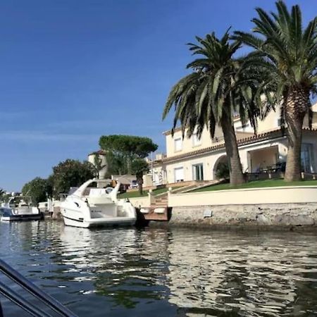 Empuriabrava, T2 Avec Piscine, Terrasse, Barbecue公寓 外观 照片
